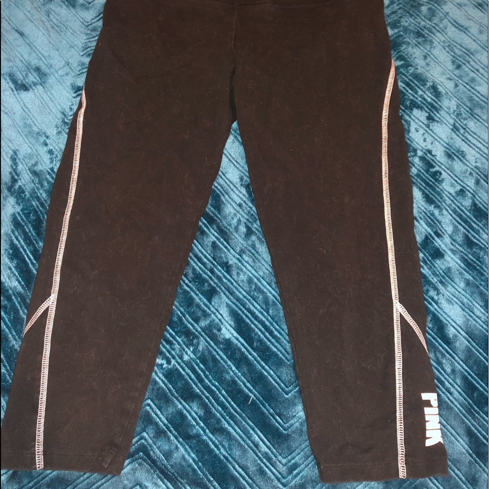 Black cropped leggings